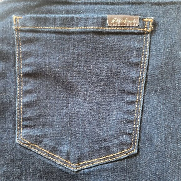 Eddie Bauer Womens Slightly Curvy Boot Cut Jeans Size 14 Dark Wash Denim - Picture 3 of 5